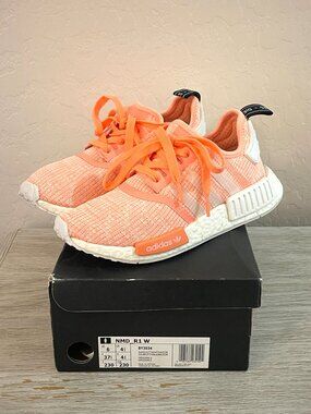 Adidas NMD R1 Athletic Shoes Sunglo Peach Pink Coral White 6 with Box
